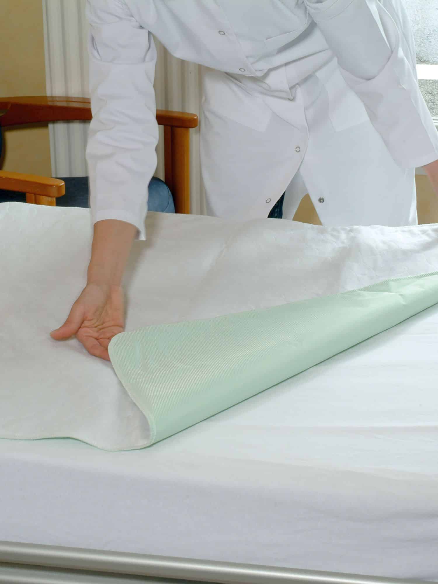 Comment bien protéger un matelas en cas d'incontinence ?