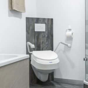 REHAUSSE TOILETTE